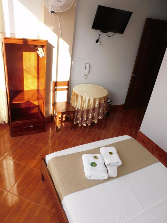 Hotel Tambopata Inn Puerto Maldonado Ngoại thất bức ảnh