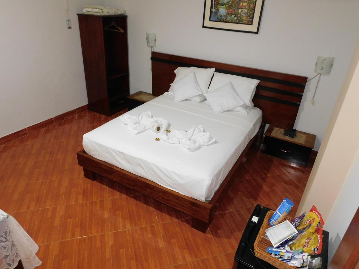 Hotel Tambopata Inn Puerto Maldonado Ngoại thất bức ảnh