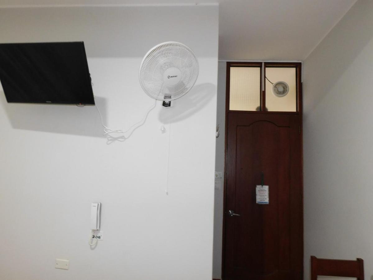 Hotel Tambopata Inn Puerto Maldonado Ngoại thất bức ảnh