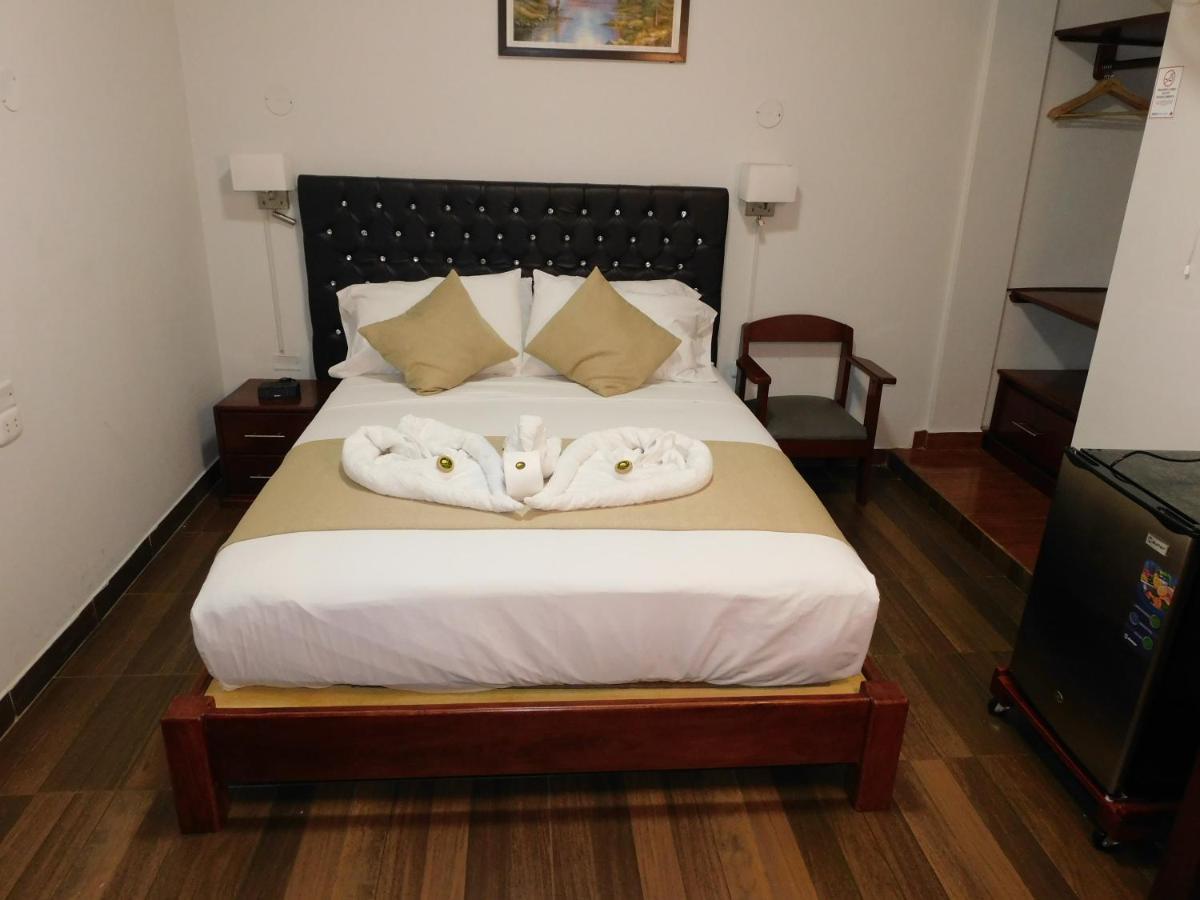 Hotel Tambopata Inn Puerto Maldonado Ngoại thất bức ảnh