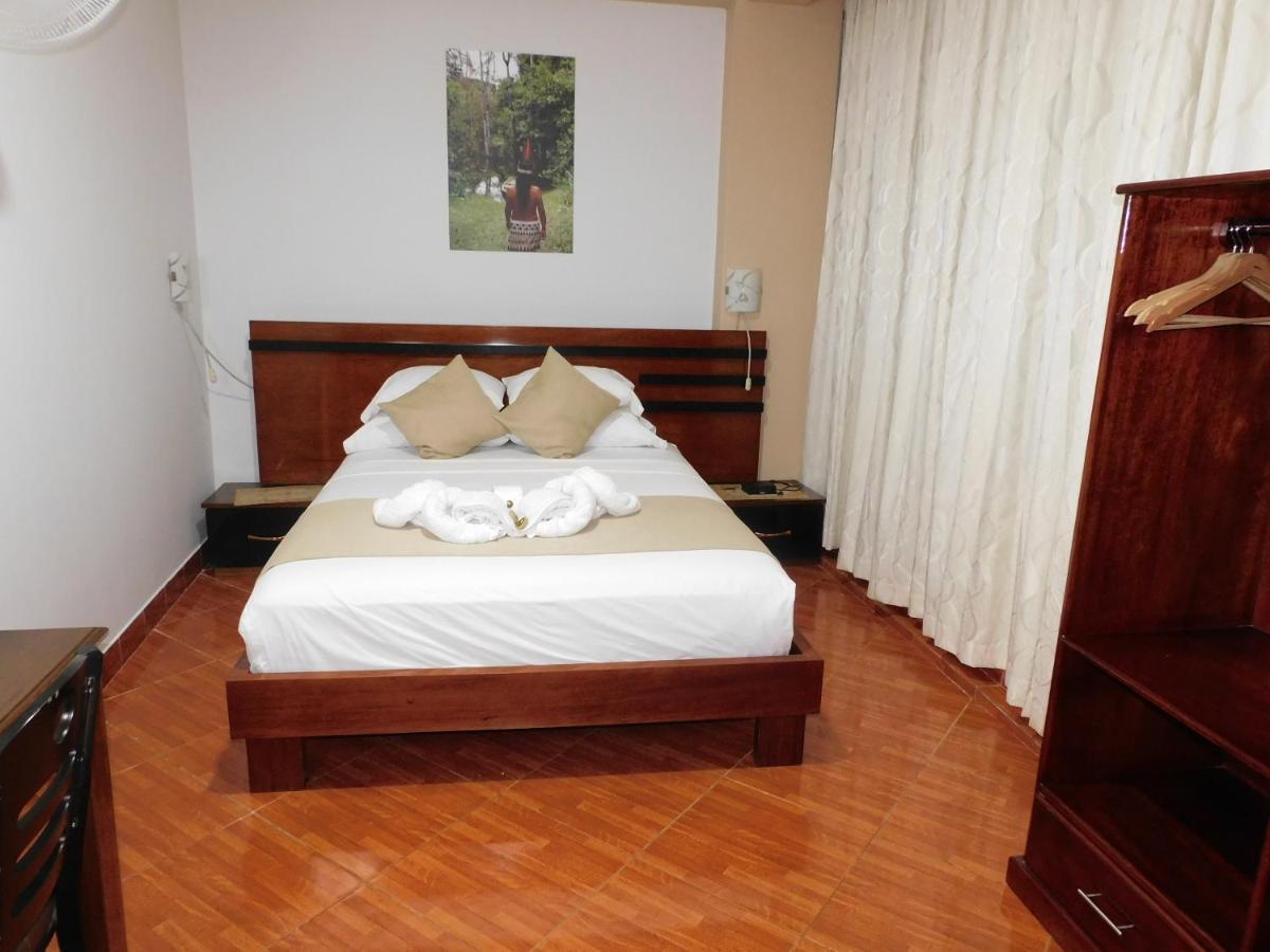 Hotel Tambopata Inn Puerto Maldonado Ngoại thất bức ảnh