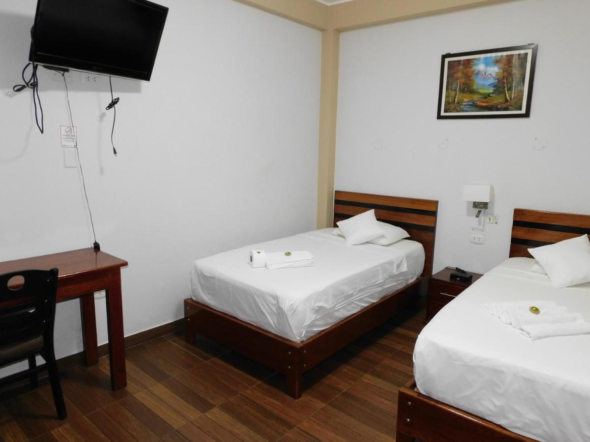 Hotel Tambopata Inn Puerto Maldonado Ngoại thất bức ảnh